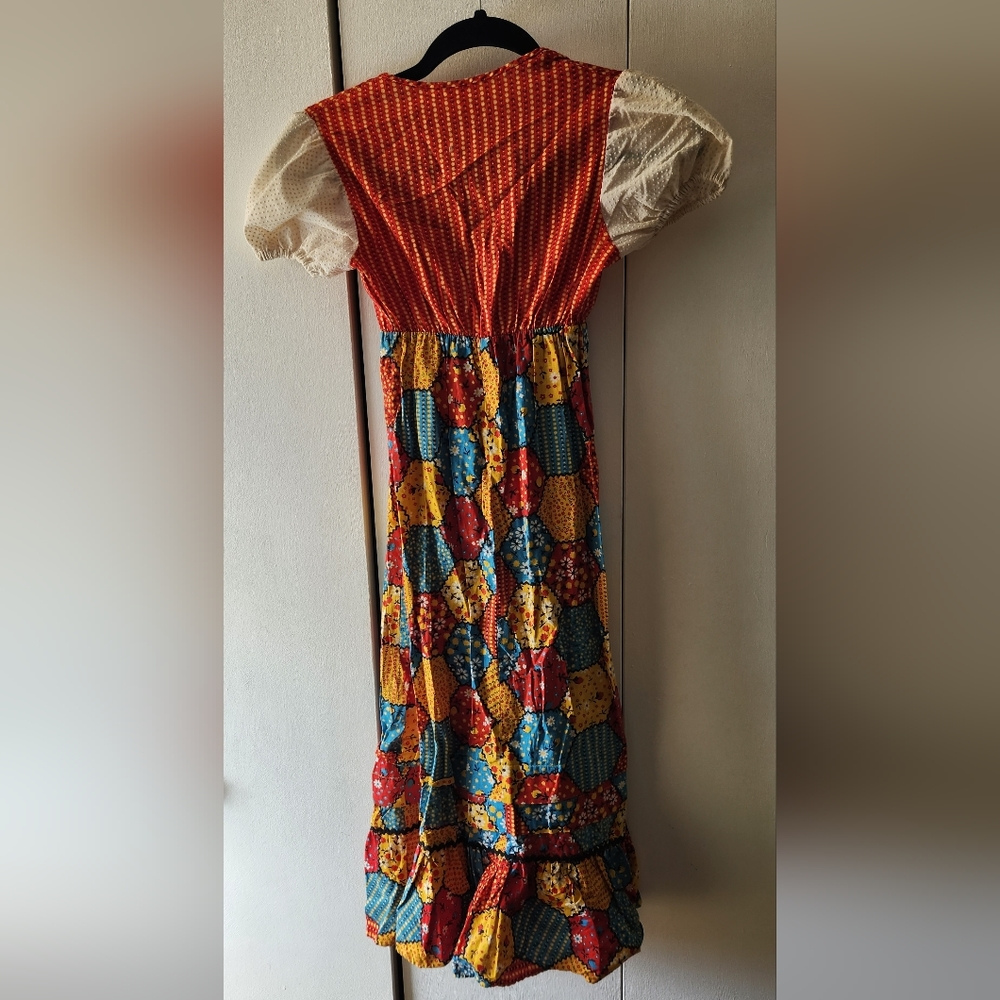 Vintage Montgomery Ward Dress - Picture 5 of 6